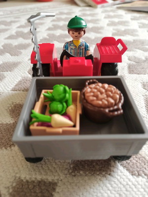 Playmobil country tractor with load like new