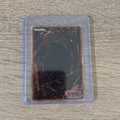 Valkyrion the Magna Warrior Yu-Gi-Oh! card like new, World Championship 2004