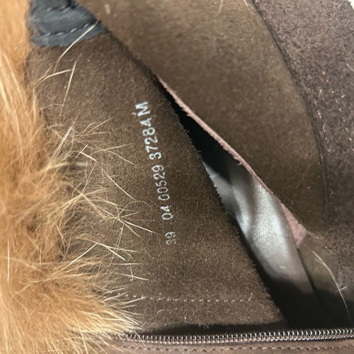 Arche suede ankle boots with fox fur trim new, size 39 brown