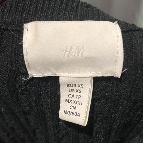 Black H&M blouse extra small like new