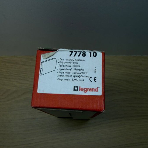 Legrand Perle 777810 switch plate pack of 10 new