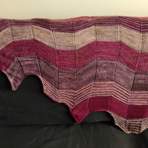 Handmade shawl new, 100% merino wool, gray-purple