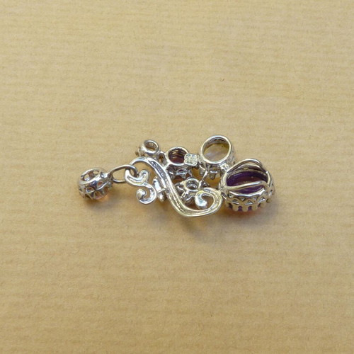 925 Silver pendant with semi-precious stones
