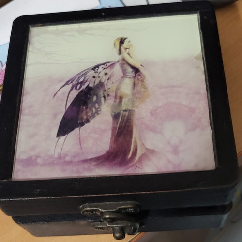 Zara wooden jewelry box like new, black with surprises