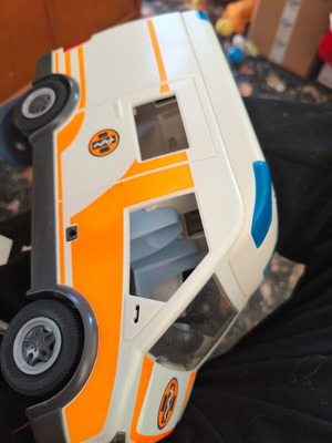 Playmobil μεγάλο όχημα ασθενοφόρο