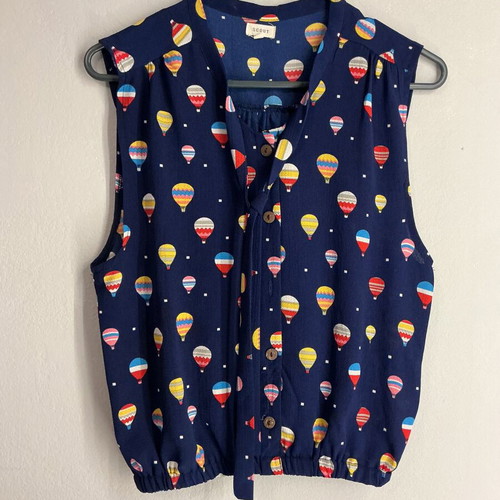 Crop Shirt M new, colorful balloon print