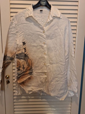 Forel linen shirt with design like new, white, size L
