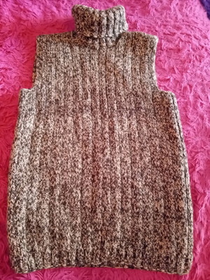 Pullover like new, one size