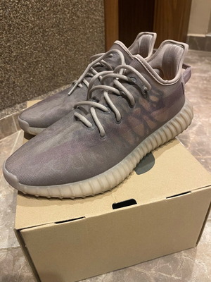 adidas gazelle silver green womens adidas Yeezy Boost 350 V2 Dazzling Blue (2022) Sneakers for Men main image 1