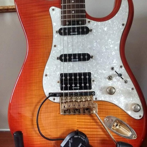 Blade Texas Deluxe HSS electric guitar like new
