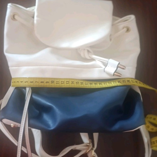 VoiNoi backpack used, white and blue