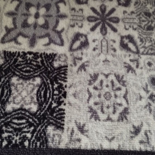 Rug with Patterns 40x60 with Non-Slip Back New