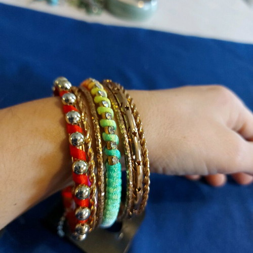 Fullah Sugah multicolor bracelet set new