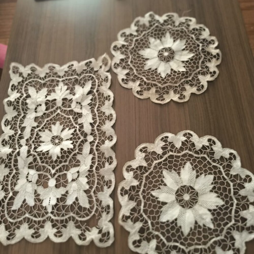 Handmade doilies with elegant design