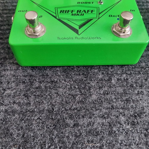 Tsakalis Riff Raff MKII guitar effects pedal like new with box