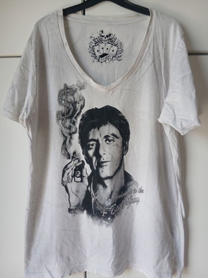 White Scarface Women's T-Shirt XL like new with rhinestone print