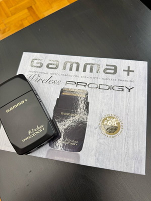 Gamma Piu Wireless Prodigy rechargeable shaver black like new