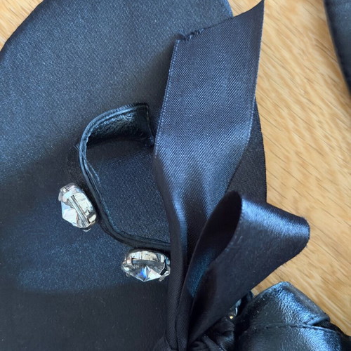 Lore satin sandals like new, size 37, black