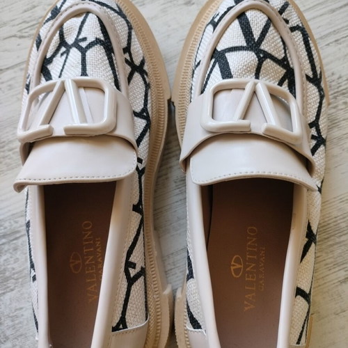 Valentino loafers new, black and beige, size 38