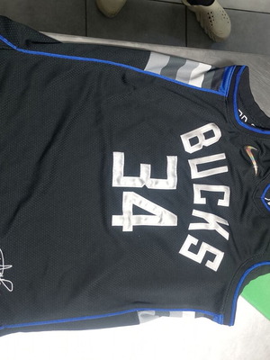 Giannis Bucks 34 MVP Jersey new, authentic