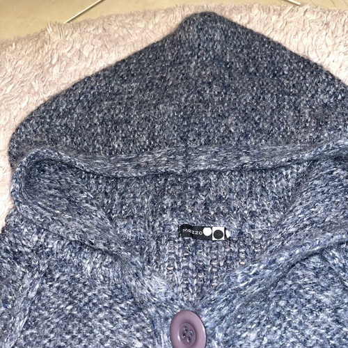 Knitted gray poncho like new Mezzo Uomo