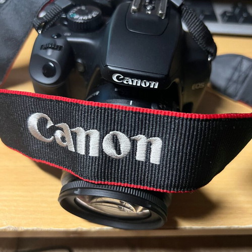 Canon EOS 1000D DSLR camera like new