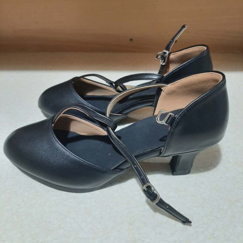 Professional dance shoes black size 35 new
