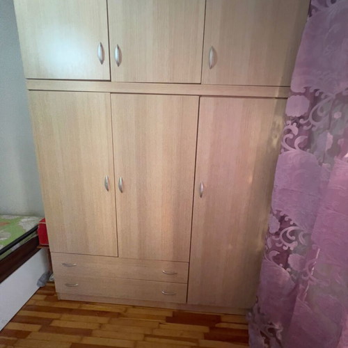 Bedroom wardrobe like new, dimensions 2.42m height x 1.70m width x 0.57m depth