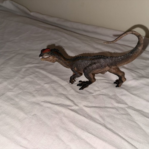 PAPO Jurassic Park Dilophosaurus collectible figure