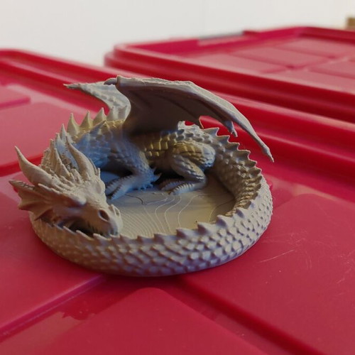 Sleeping Dragon Bowl like new, gray plastic