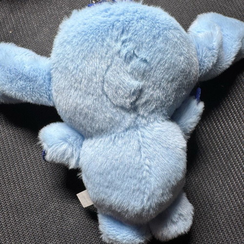 Fluffy Stitch keychain like new