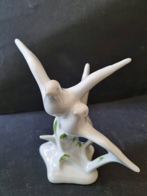 Πορσελάνινο μπιμπελό βιντάτζ σαν καινούργιο