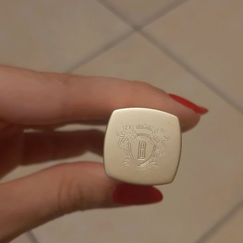 Bobbi Brown semi-naked lipstick