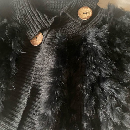 Cardigan with faux fur like new, black short with wooden buttons