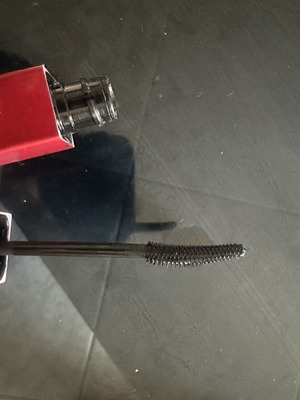 KIKO Mascara Black like new for length and separation