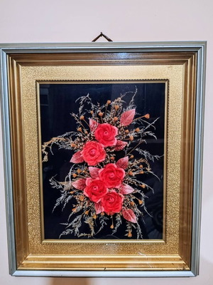 Червени рози и злато картина като ново с антирефлекторно стъкло
