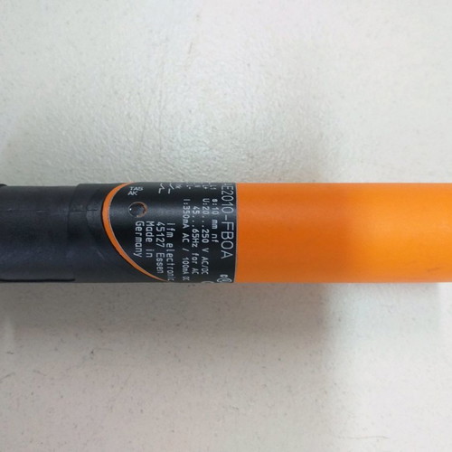 IFM IA0032-IAE2010-FBOA Inductive Sensor new