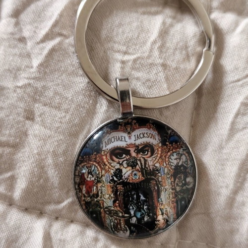 Michael Jackson Dangerous Keychain new