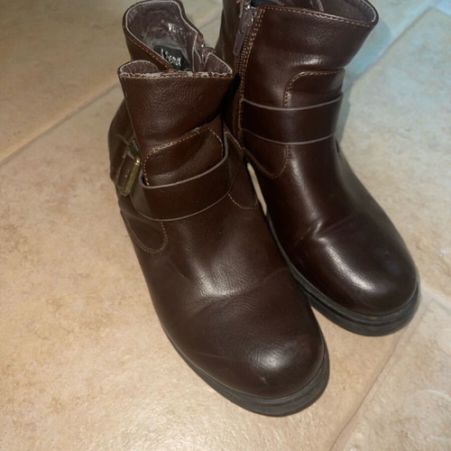 Boots used size 38 brown