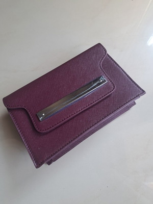 Valtiva clutch shoulder bag like new, burgundy saffiano texture