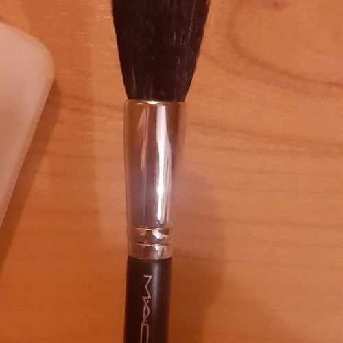 Mac 139s face brush like new
