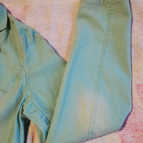 Turquoise denim jacket medium size like new, size M