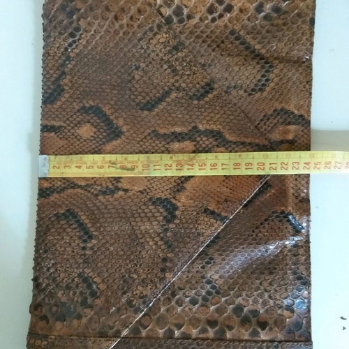 Vintage envelope bag like new, brown with snake pattern