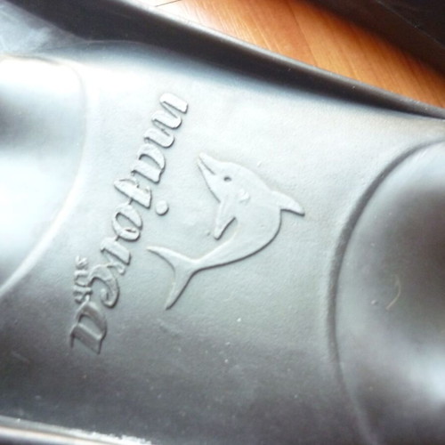 Dolphin Unisex Swim Fins Size 38 Used, Good Condition
