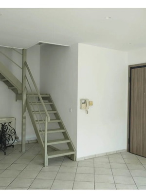 Мезонет обновен 85м², 2 етажа, 2 спални, Акадимия Платон