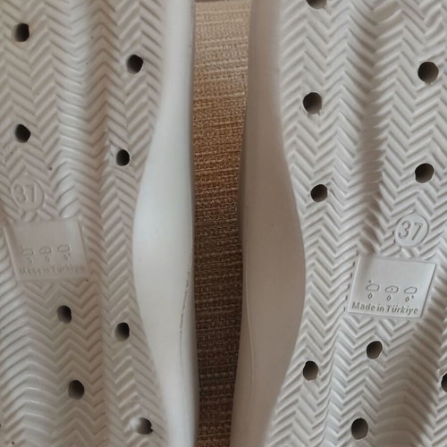 Sabino beige slippers size 37