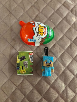Φιγούρα kinder joy Minecraft Steve in diamond