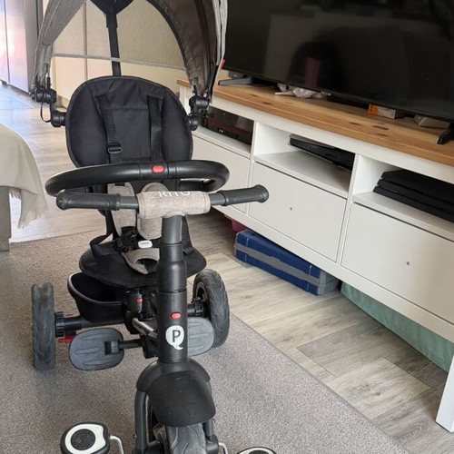 QPlay Folding Tricycle Rito Plus Eva Grey used, broken clip on belt