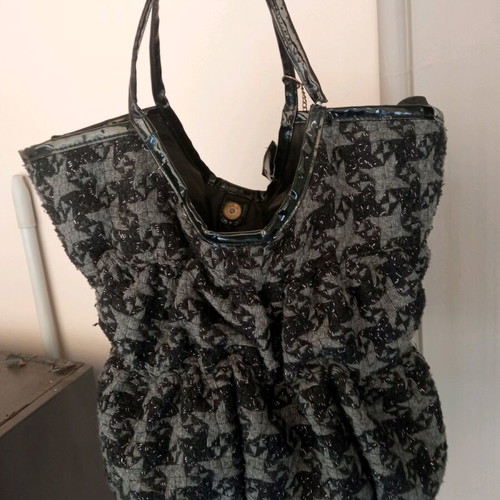 Y2K-Early 00s shoulder bag with black bow like new, grey/black