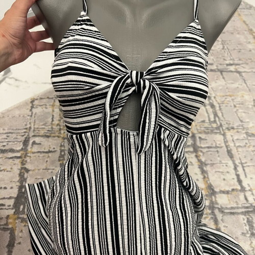 Pull & Bear striped jumpsuit like new XS sporty elegant